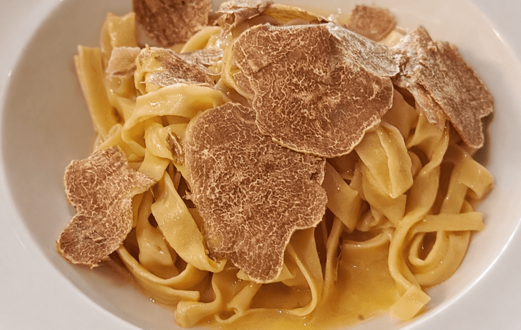 tagliatelle al tartufo